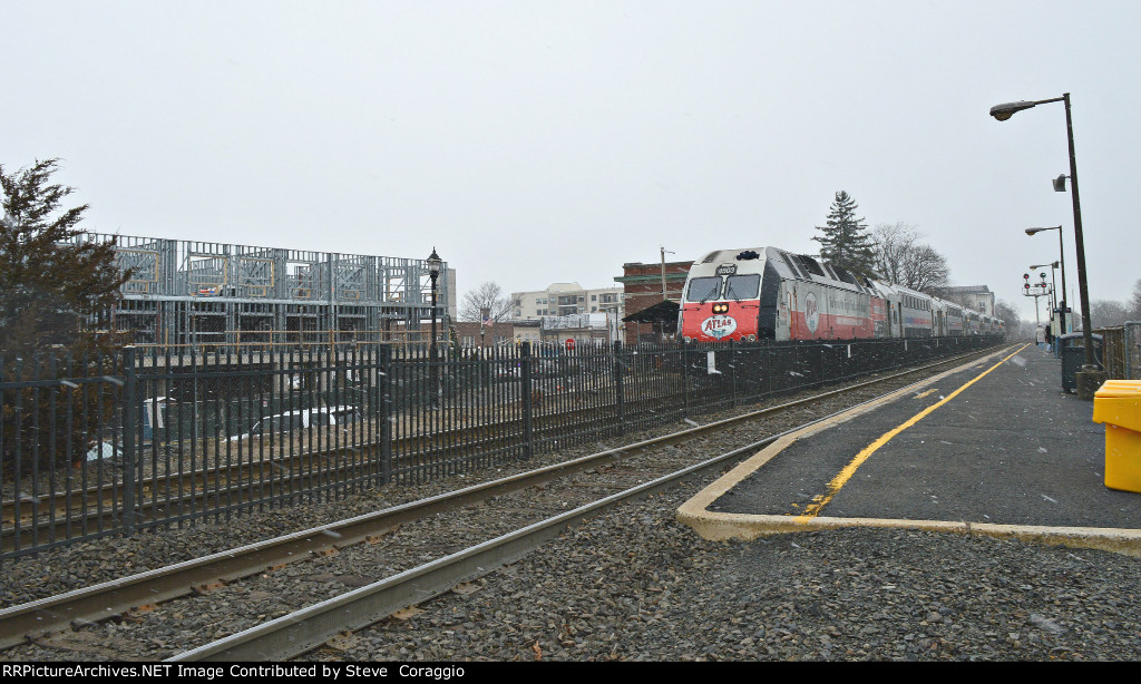 NJT 4503 and its train. 